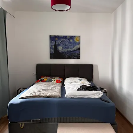 Bade Homes Deluxe Apartment *