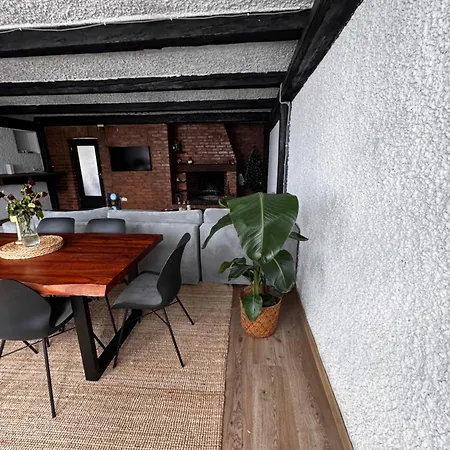 Bade Homes Deluxe *